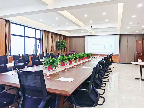 华东工控会议室