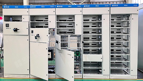 华东工控低压控制柜使用过程中的注意事项