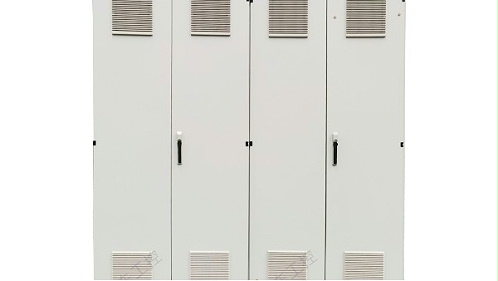 如何选择可靠的控制柜厂家？五大关键因素助您决策