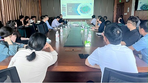 华东工控与上海良信签署智能配电战略合作协议，共创智能配电解决方案新篇章