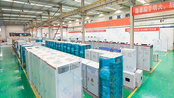 华东工控控制柜生产车间