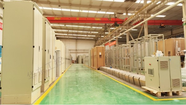 华东工控PLC自动化控制系统现场