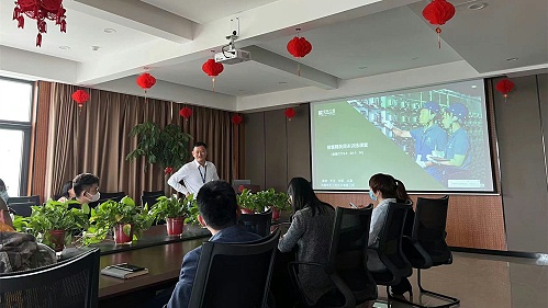 华东工控开展内部产品交流会暨销售学习训练会