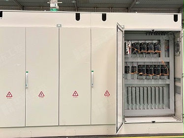 伺服控制柜选购要点：从性能到售后，全面解析如何选择？