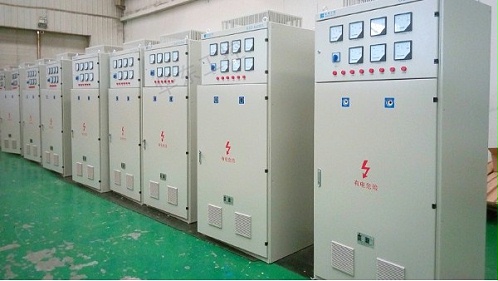 恒压供水柜现场